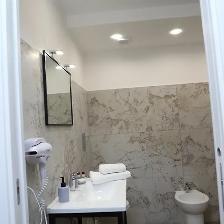 Partenope's 3* Napoli