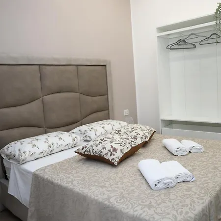 Pensjonat Partenope's 3*